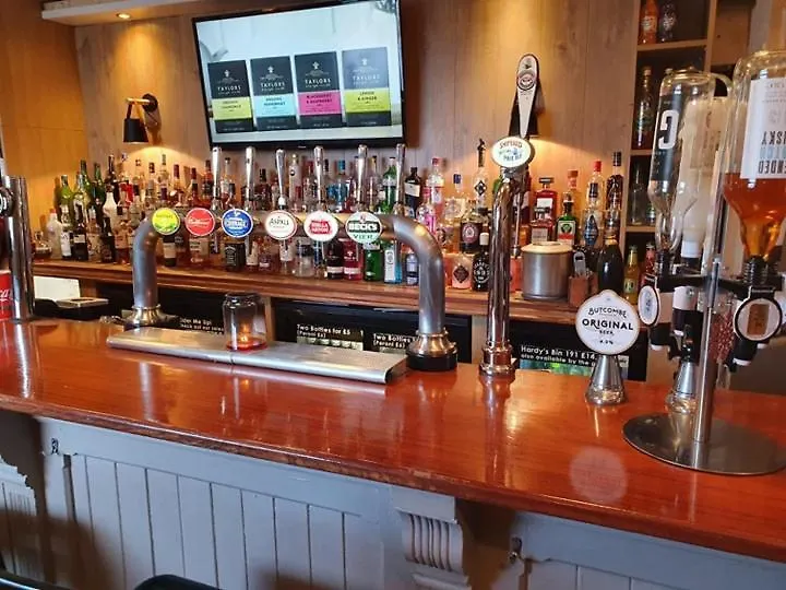 The Crown Inn Keynsham Hotel